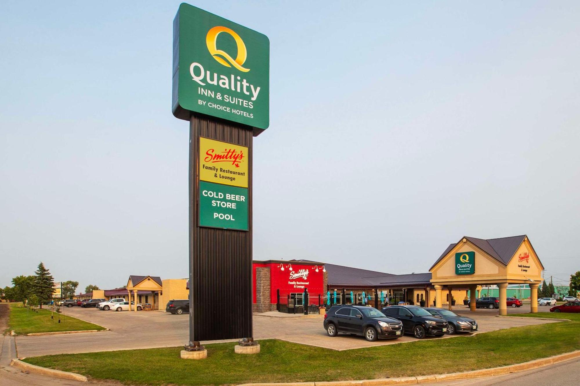 Quality Inn & Suites Winkler Bagian luar foto
